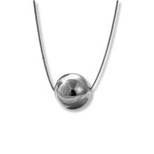 Load image into Gallery viewer, Silver Suzy Necklace 💧
