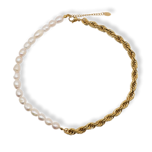 Load image into Gallery viewer, Pearl lover Necklace 💧
