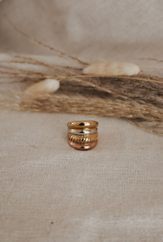 Lucila Ring