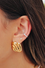 Load image into Gallery viewer, Amanda Silver Ear cuff
