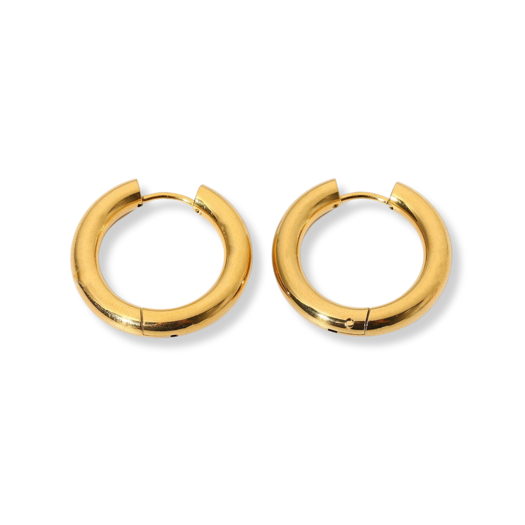 Gold Luna Earrings 💧