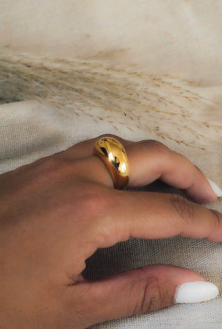 Mary Ring